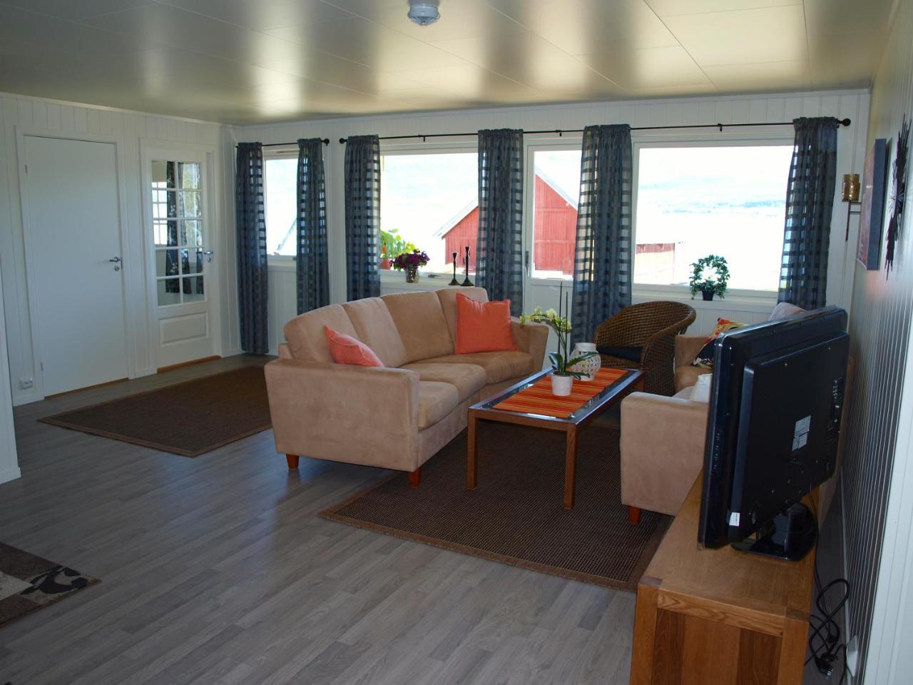 Hansnes Havfiske Exterior photo